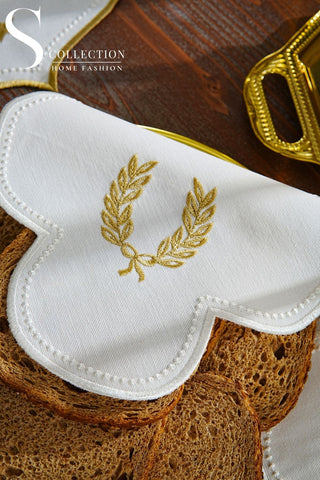 Laurel Wreath Design Bread Basket Napkin - Waterproof Fabric - Gold and Off White Embroidered – S COLLECTION – image 3
