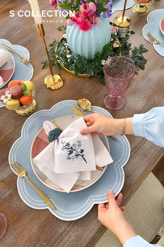 Floria Light Blue Embroidered Placemat Set, 18 Pieces for 6