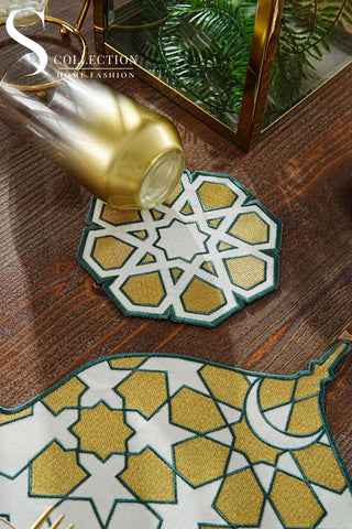 طقم مفارش سفرة قبة رمضان مطرّز بالأخضر والذهبي – 24 قطعة لـ 6 أشخاص